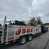 Junk-It LLC logo